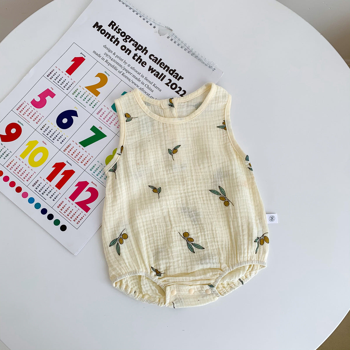 Ropa infantil estilo A en stock, mono de tela Zou para bebé para hombre y mono infantil de verano de celebridades nórdicas de Internet, ropa para gatear de manga corta 