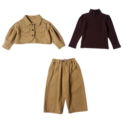 Conjunto de mezclilla de moda y tendencia para niñas para otoño, versión coreana para niña, camisa inferior casual de celebridad de Internet de moda, conjunto de tres piezas, 0,75 kg 