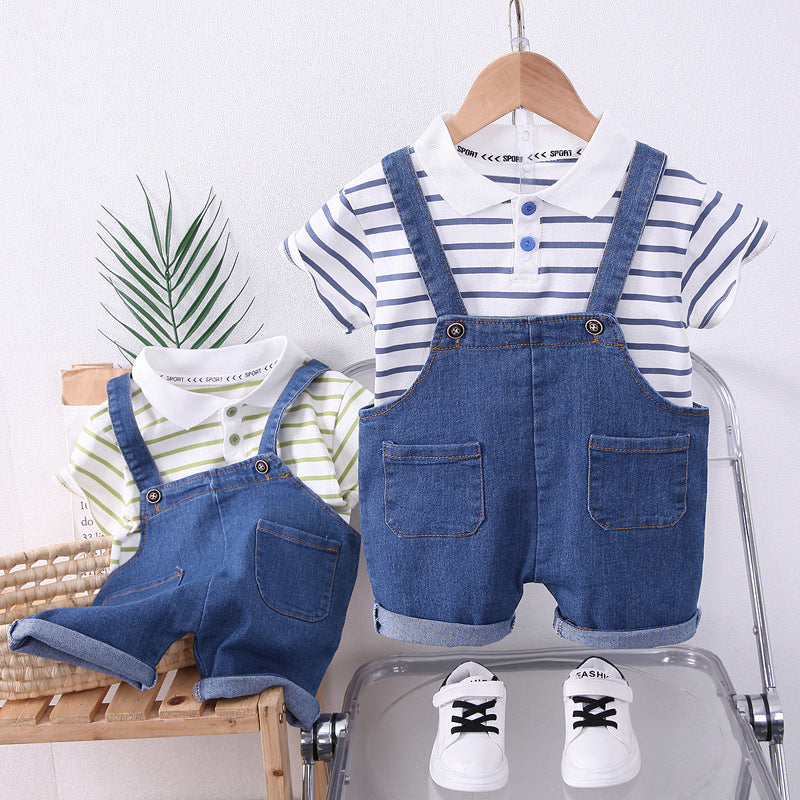 Conjunto de verano para niño 2024 Nuevo estilo extranjero Conjunto de dos piezas de manga corta con tirantes de mezclilla plateados y solapa de verano para niños 0,3 kg 