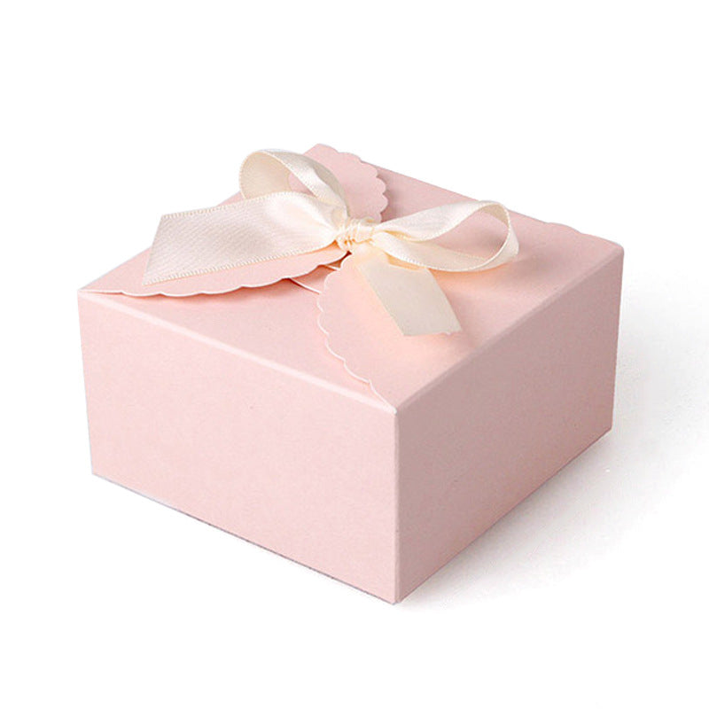 Una versión coreana de jabón de cartón blanco con forma de flor, jabón hecho a mano, caja de regalo cuadrada en stock, simple, para hornear, dulces, caja pequeña plegable, MOQ: 100 PIEZAS 