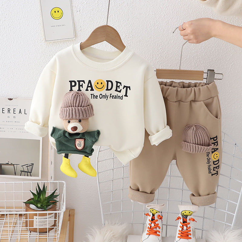 A boys' suit spring clothes new children's spring and autumn sweater cartoon three-dimensional bear boy foreign style two-piece set