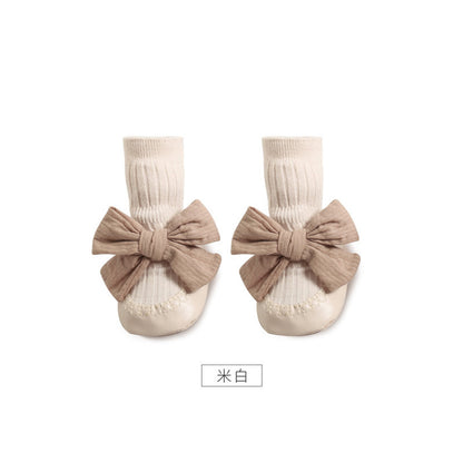 A autumn baby leather sole floor shoes and socks baby socks medium tube anti-drop Korean version bow princess socks toddler socks shoes