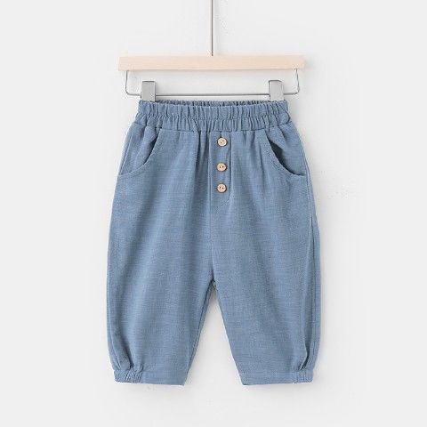 Pantalones cortos para niños 2023 nueva ropa de verano para niños pequeños y bebés en verano pantalones cortos de algodón y lino para niños pequeños y pantalones casuales extranjeros 