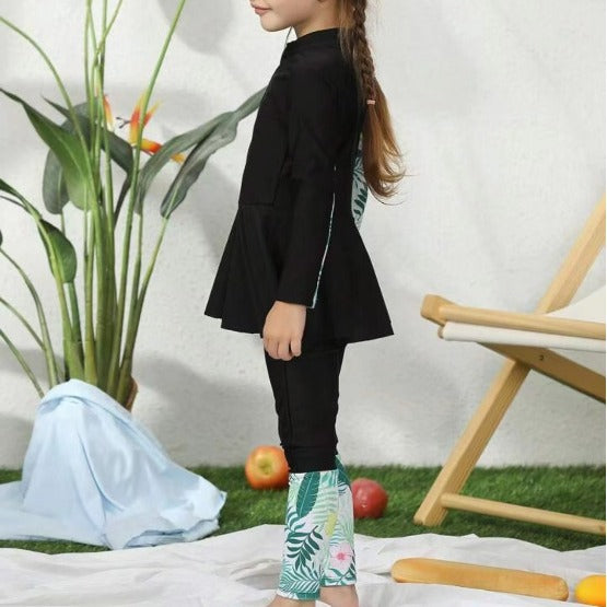 A New Children's Swimming Suit for Girls Split Body Fashionable Middle School Children's Sports Split Skirt Long sleeved Long Pants for Girls