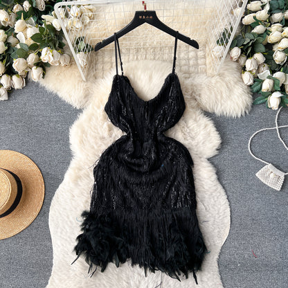 A feather splicing sequined dress women's European and American ins high-end dress sexy halter waist suspender fringed skirt