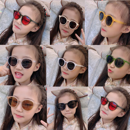 A manufacturer's best-selling new children's sunglasses, classic oval style, boys and girls' sunglasses, trendy and UV resistant sunshades