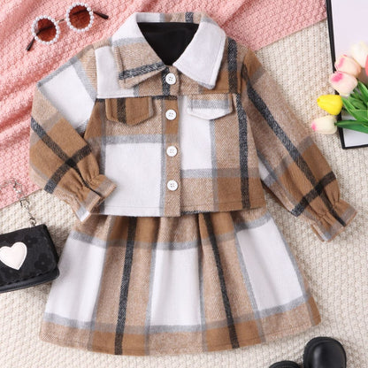 Girls sell new products in autumn. Girls&#039; high-necked plaid dress plaid coat two-piece suit. 0.25kg