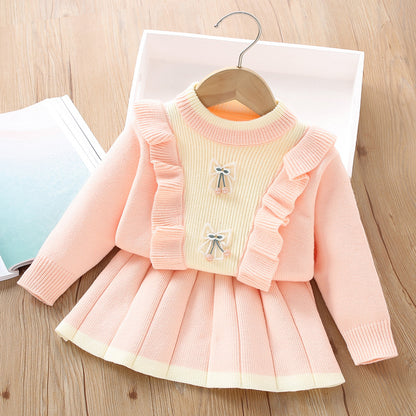 A Girls sweater set  autumn and winter new sweet wood ear ear knitted long -sleeved sleeve two -piece tide