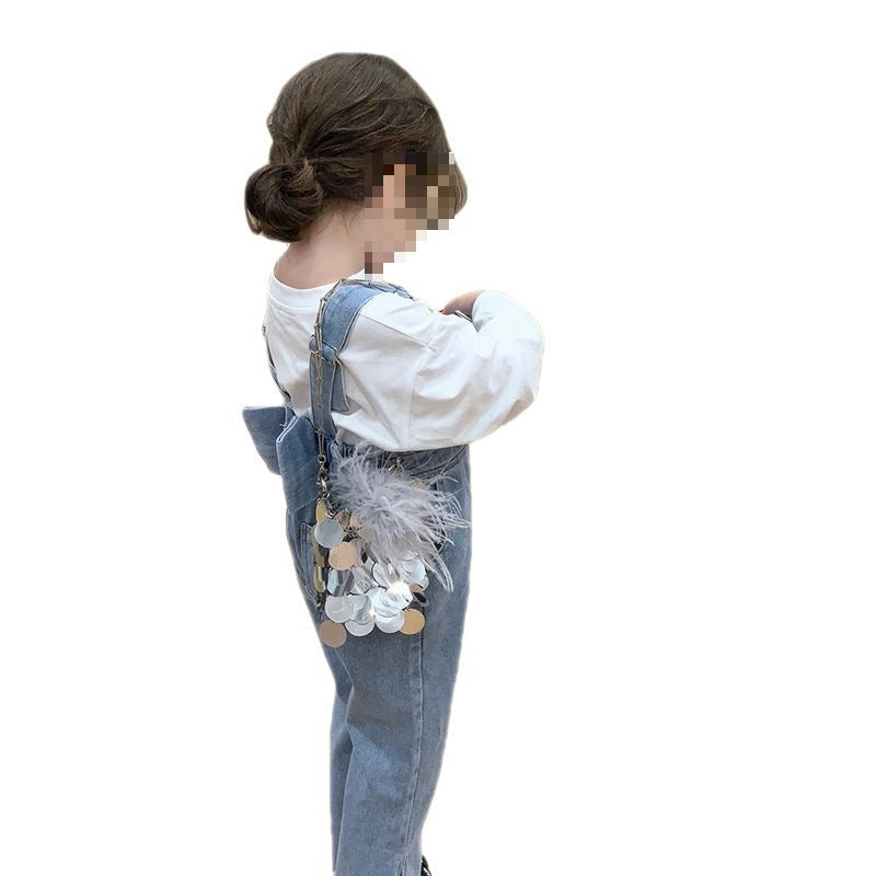 Girl's denim shoulder belt pants set, spring new long sleeved clothes for girls, fashionable jeans two-piece set 0.3kg