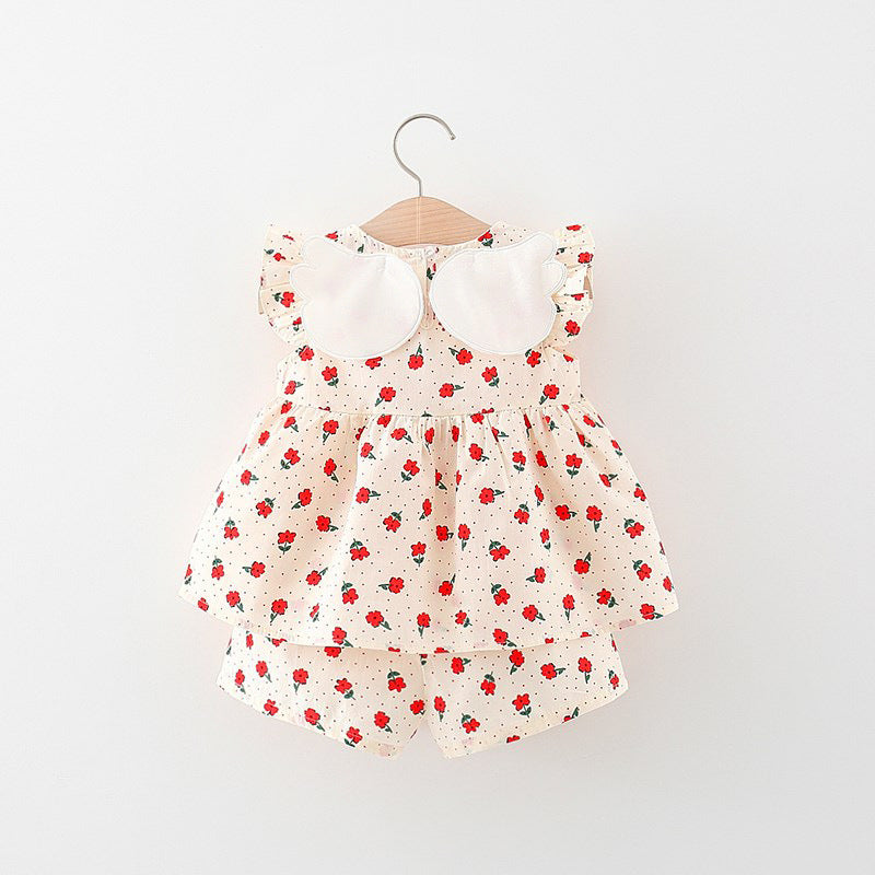 Girls&#039; new summer suit with western style and polka dots printed back, big wings, flying sleeve skirt and cute cotton shorts. 0.3kg