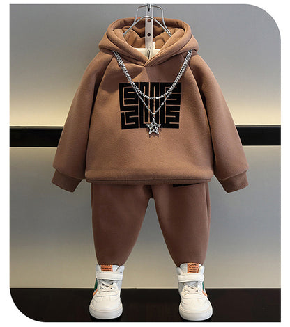 A children's new autumn and winter velvet hooded sweater beautiful suit foreign style baby children's winter clothing handsome fried street