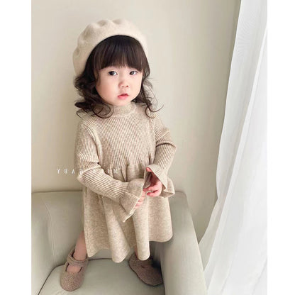 A Children's wool skirt Girls' winter new knitted long-sleeved dress Korean version baby bottom skirt