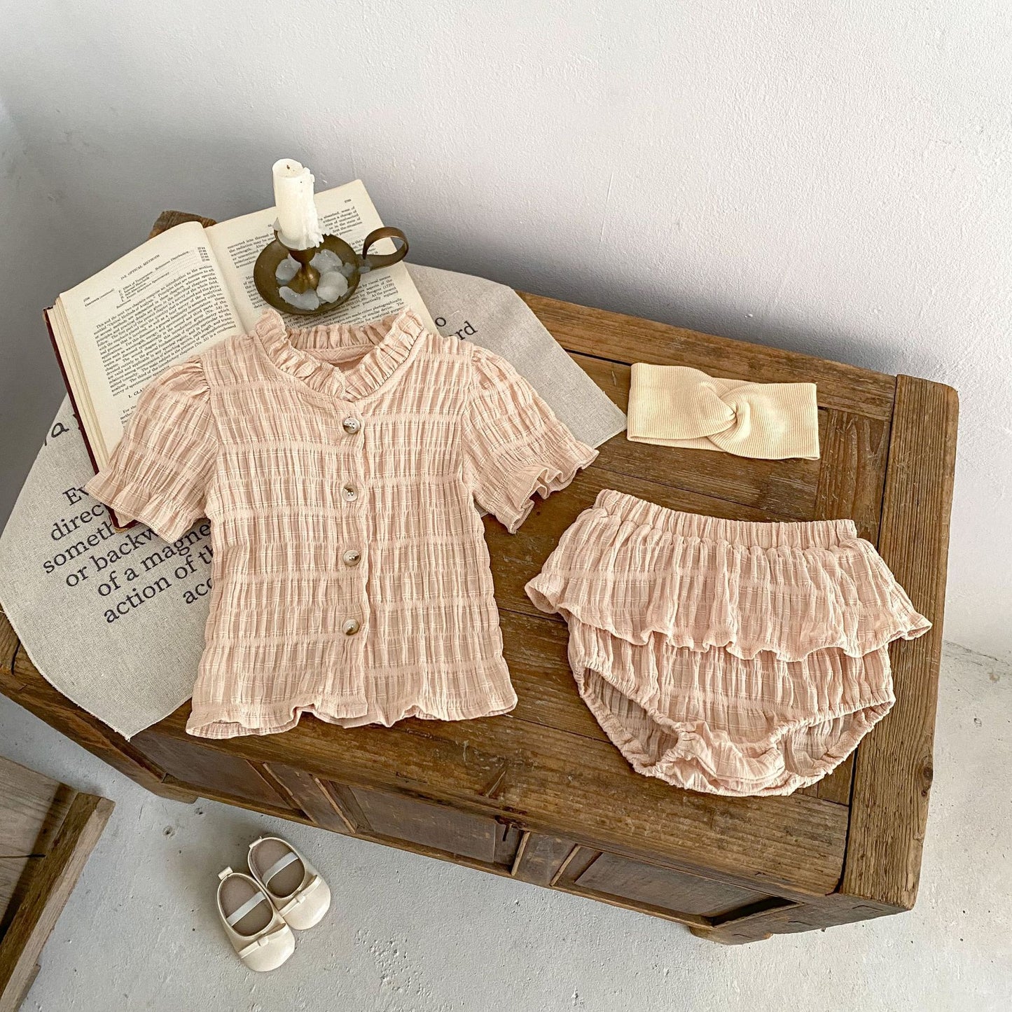 A girl's summer pure cotton Class A 2024 new baby ear collar short sleeved top with small skirt hem pants set