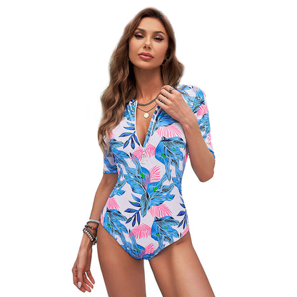 Nuevo traje de baño de una pieza con estampado de cremallera en el pecho de estilo europeo y americano, con media manga para adelgazar y secarse rápidamente. Traje de surf bikini sexy 