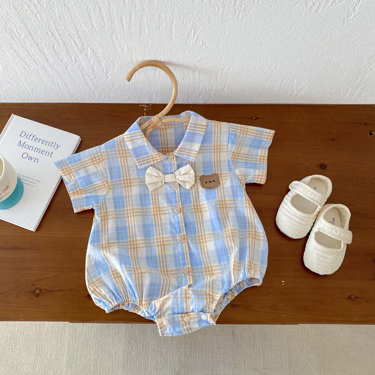 A 2024 Baby Boys Sweetheart Summer Baby Clothing Cute Little Bear Checkered Short Sleeves One Piece Pack Fart Sweetheart Siblings