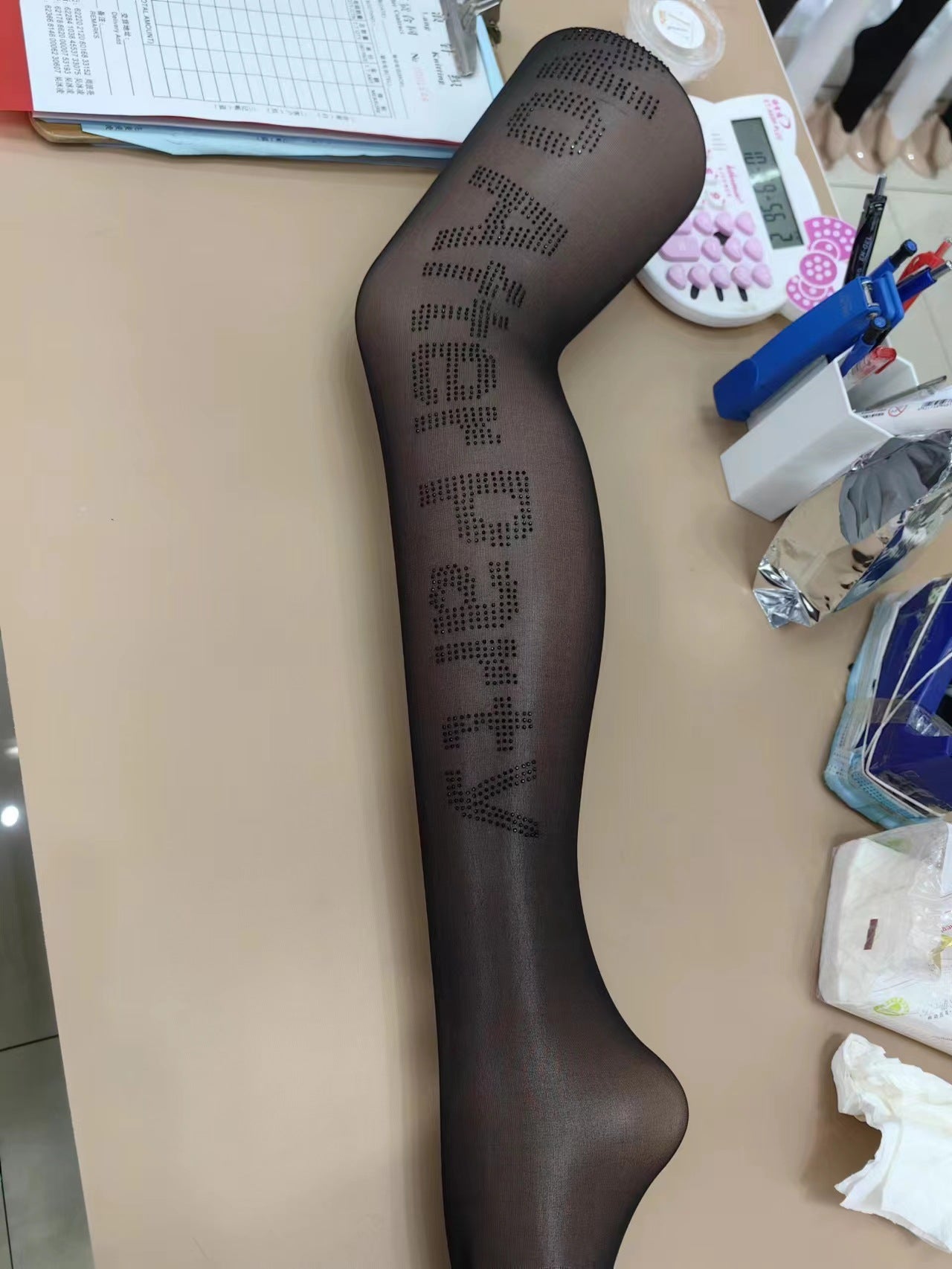 New product recommendation: hot diamond stockings, mesh with diamond black pantyhose, romantic women's diamond diamond diamond thin velvet, can be cut freely