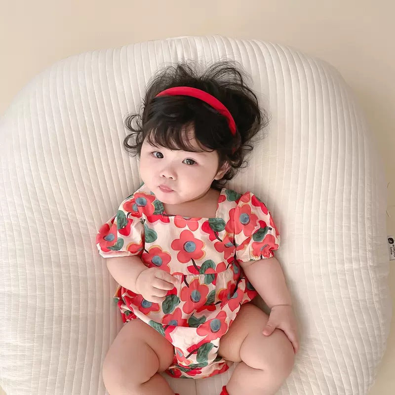 Ropa de bebé, mono de verano, niña, top de manga corta con estampado floral súper lindo, banquete de cien días, princesa de verano 