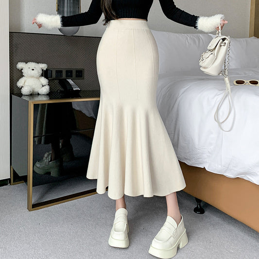 Knitted half length skirt for women in autumn and winter , new sweet and slim fit fishtail skirt, thickened and long, buttocks wrapped skirt(Weight:0.55kg)