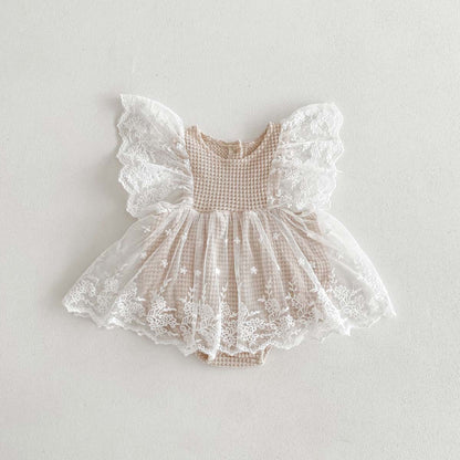 Body de bebé de edición coreana para niña, abrigo de pedos envuelto con mangas voladoras de encaje de verano, vestido de princesa centenaria para recién nacida 