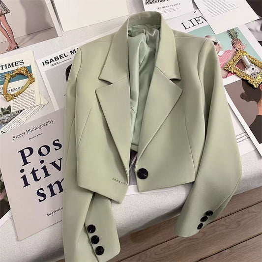 A short suit jacket for women, small stature, 2024 Spring and Autumn Jade Green Season, new student versatile small suit for trendy women