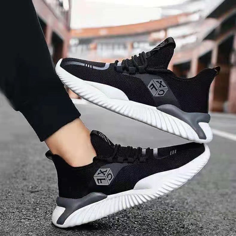 A one-piece hair delivery factory direct sales men's Korean version comfortable casual cloth shoes mesh breathable sports shoes student runway shoes