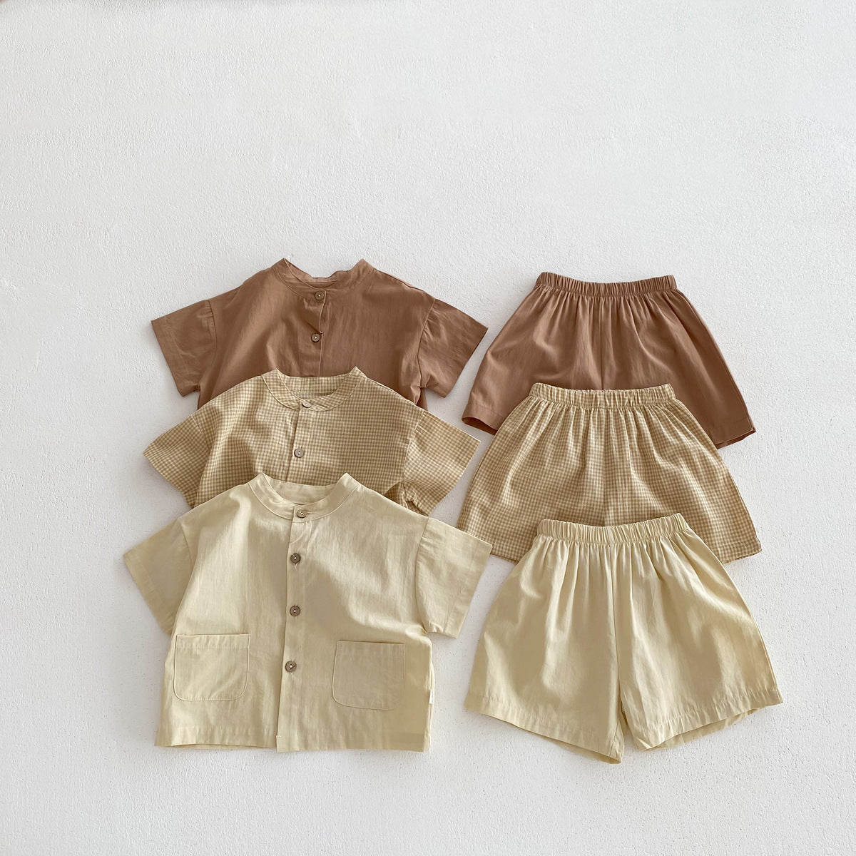 A INS Korean version of the baby summer thin solid color short-sleeved shirt and shorts set for children and boys casual two-piece set