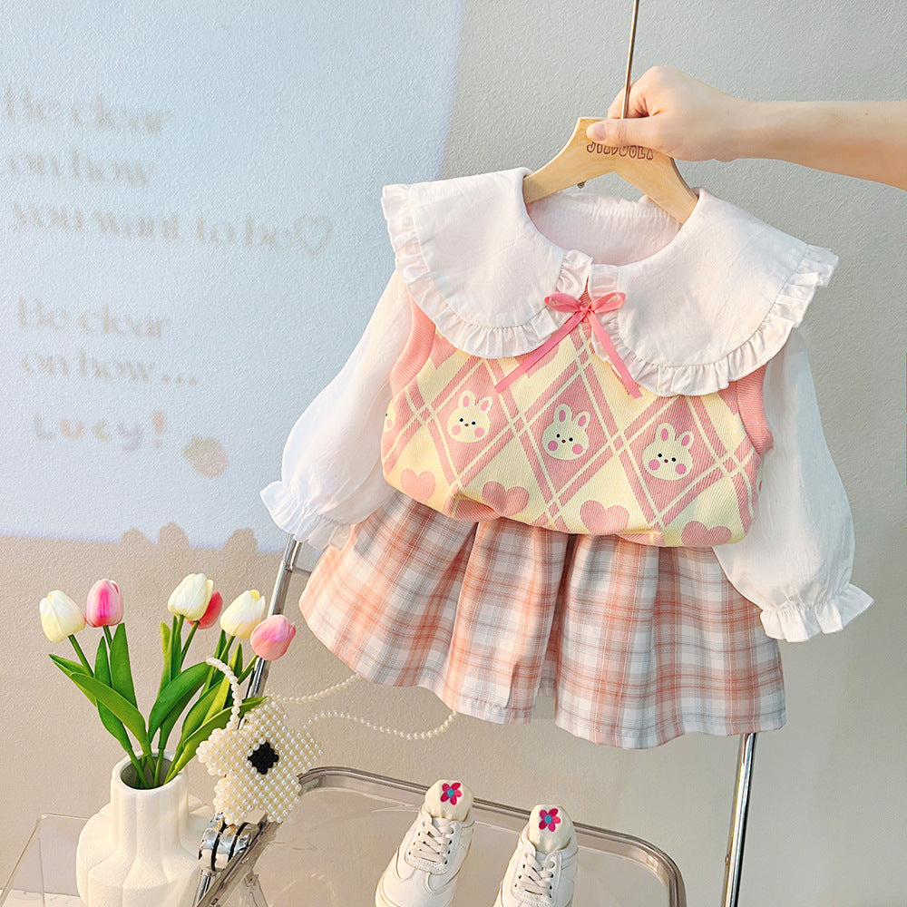 A girls' suit, spring and autumn children's foreign style, sweet, fashionable and cute animal skirt, three-piece set, wholesale from the source manufacturer