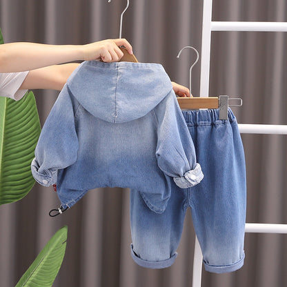 Trend boy long sleeve suit autumn Korean version of gradient hooded denim sweater casual pants for children in three-piece suit.