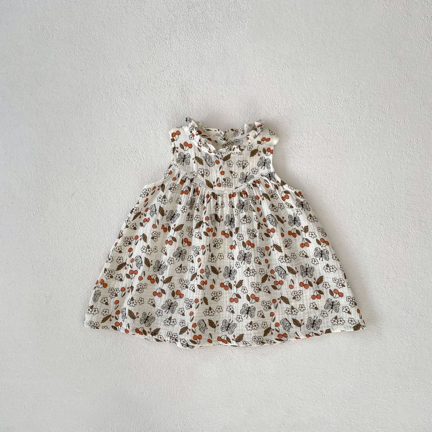 Vestido de verano 2024 para niña, camiseta sin mangas con estampado de mariposas y cerezas a la moda para niña pequeña 