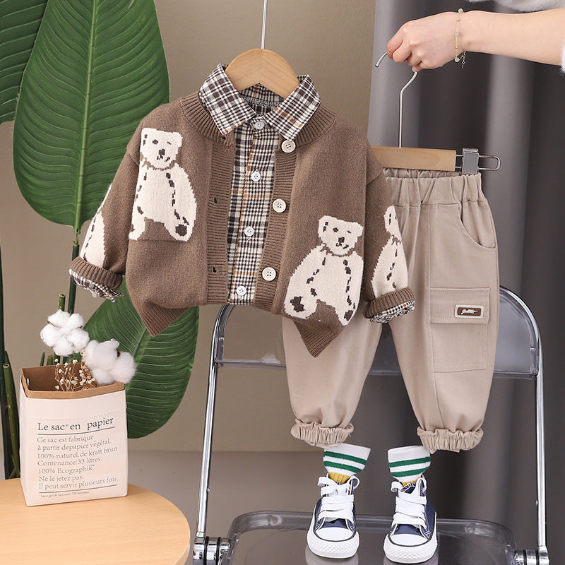 A Children's shirt sweater set New Korean version of children's cartoon autumn clothes baby long-sleeved jacket three-piece set