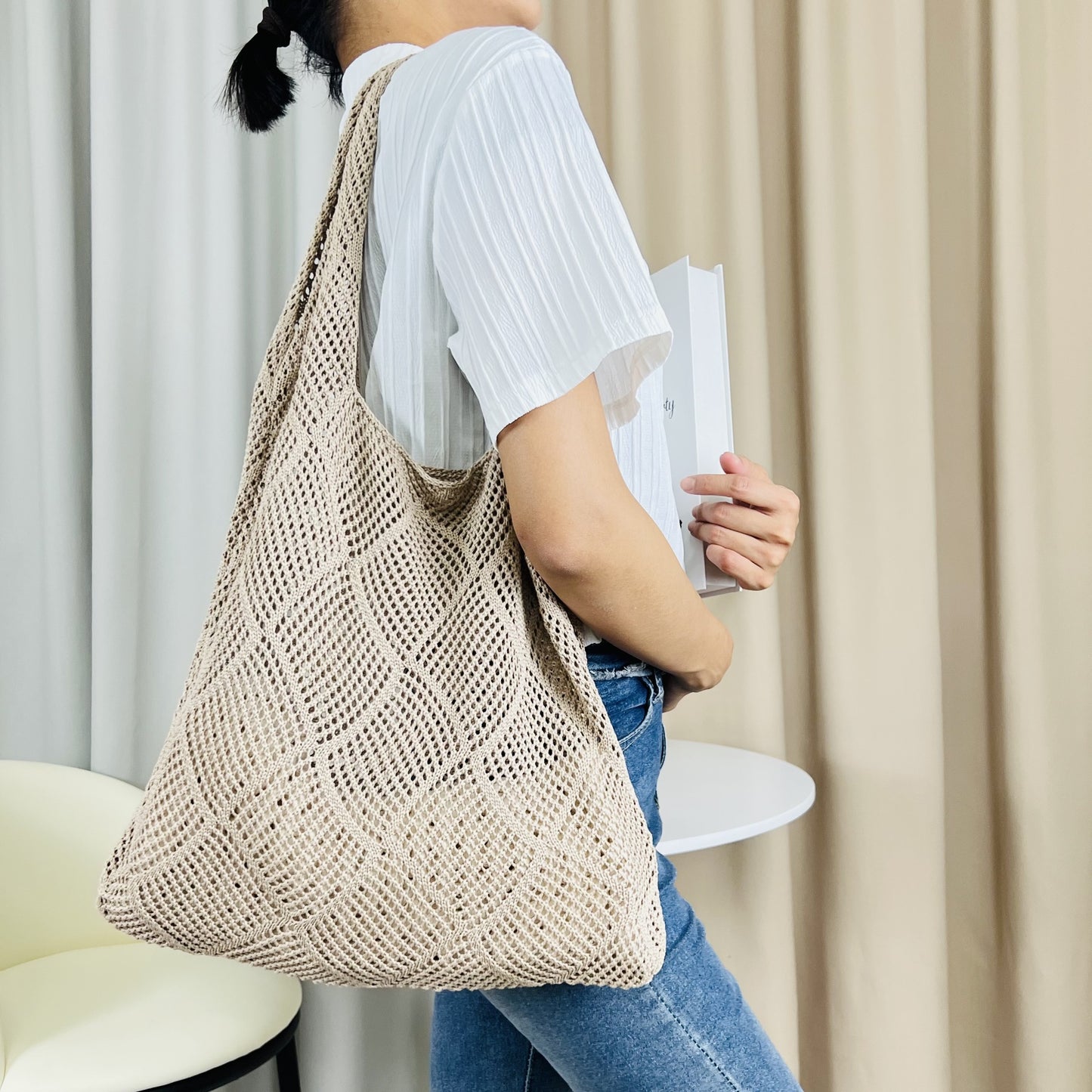 A 2023 new cross-border bags Japan and South Korea Tote solid color bags knitted bags hollowed out bags woven bags women&#039;s bags tide