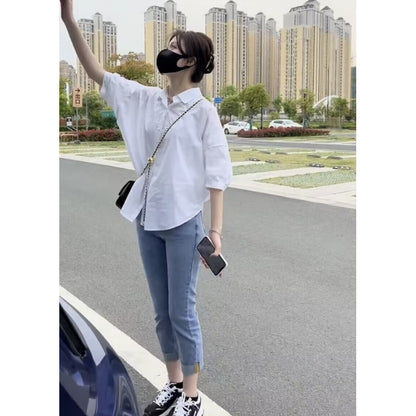 A medium-sleeved thin white shirt women's sunscreen 2024 summer new loose and thin shirt casual shirt