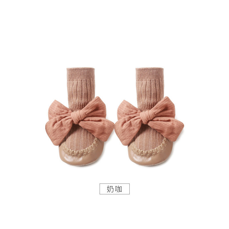 A autumn baby leather sole floor shoes and socks baby socks medium tube anti-drop Korean version bow princess socks toddler socks shoes