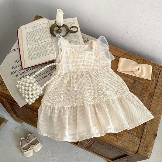 Vestido de princesa dulce para niña de verano 2024, vestido de banquete de cien días para niña, vestido de encaje de moda con mangas pequeñas y volantes 