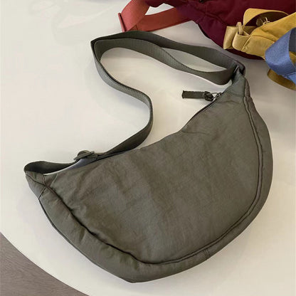 A Youjia fitting room with the same female messenger bag Xiaohongshu nylon dumpling bag student shoulder bag cloth bag factory supply