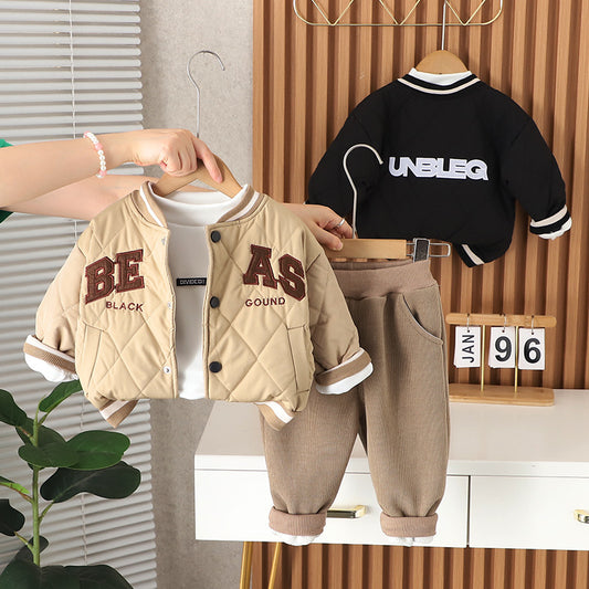 A Children's autumn and winter Korean version of the new sports jacket medium and large children's letter baseball jersey boys' stand-up collar jacket wholesale