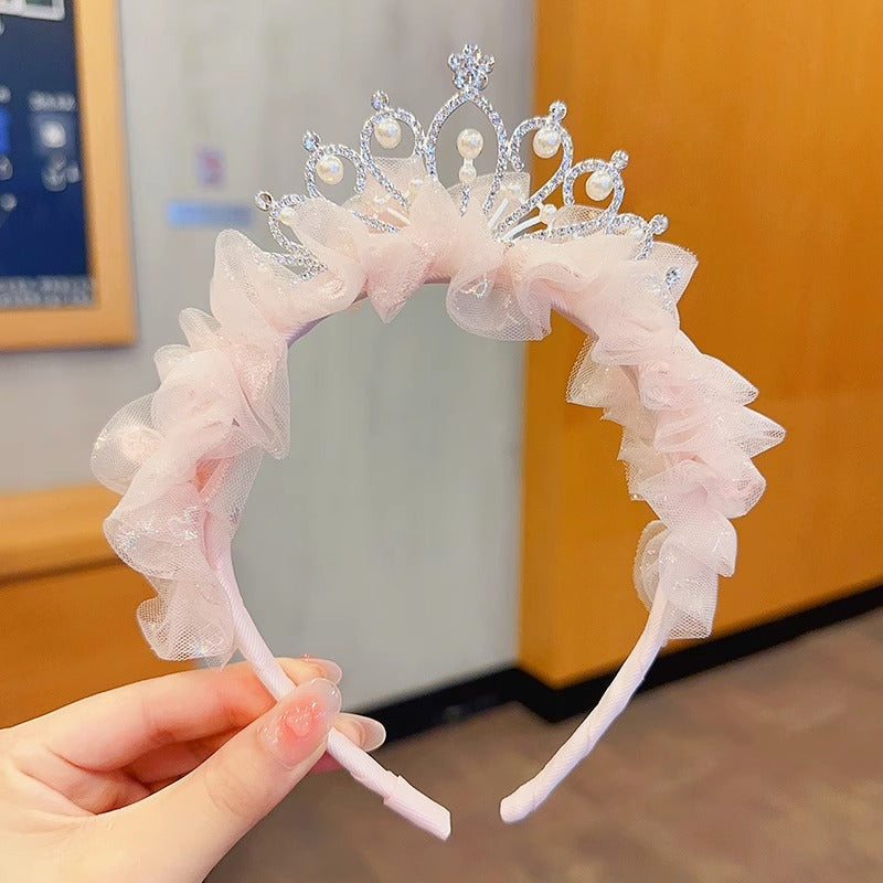 PRECIO POR 10 PIEZAS Corona de princesa con temperamento, tiara de gasa para niña pequeña, diadema de perlas, diadema plisada de encaje bordado, horquilla (peso: 0,05 kg)