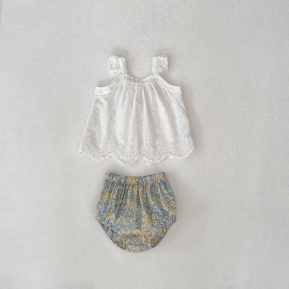 Conjunto de verano para niñas A Enge 2024, ropa para bebés con encaje, mangas pequeñas y volantes, tirantes colgantes y pantalones de pan, ropa para bebés 