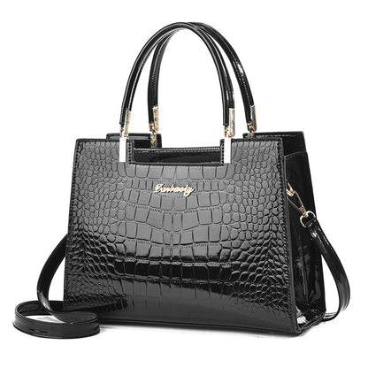 A women's bag 2024 new versatile high-end women's atmospheric bag mother's shoulder handbag