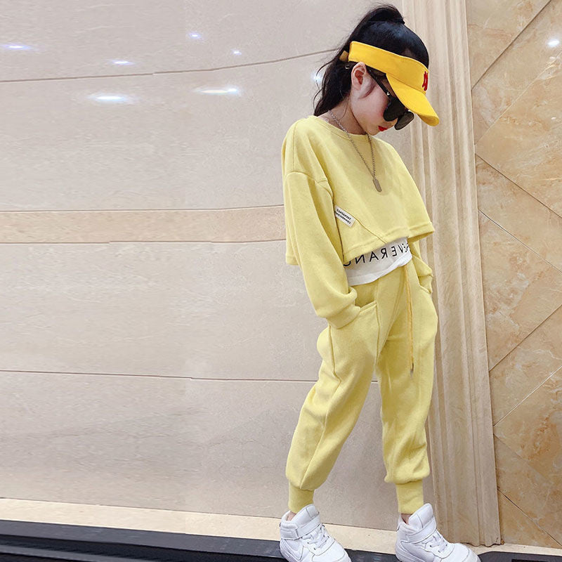 Girls' casual suit, fashionable fake two-piece girl's sweatshirt, trousers, sportswear, two-piece autumn suit, foreign children's suit, 0.38kg