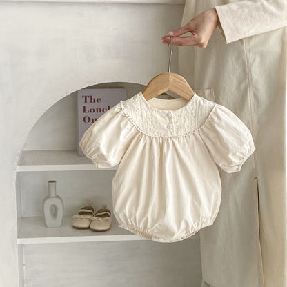 A Summer 2024 Baby Clothes 0-3 Year Old Girl Baby Simple and Sweet Round Neck Lace Spliced Jumpsuit