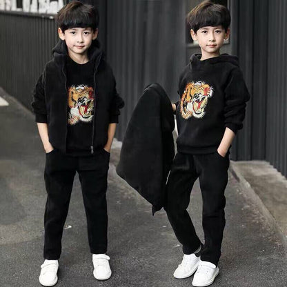 A three-piece boys fleece thicker suit medium and large children's autumn and winter clothes handsome Internet celebrity sports tide children's clothing boys