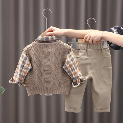 A boy sweater vest set of three 2024 spring and autumn new handsome boy baby spring Korean children&#039;s suit wholesale 0.3KG