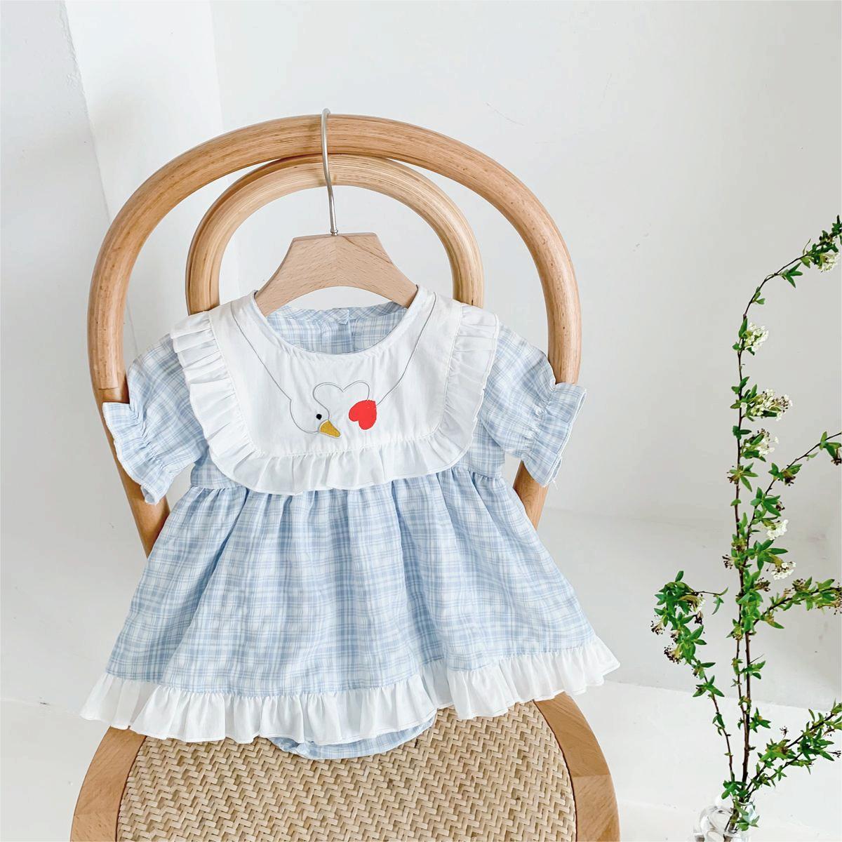 A Summer Fart Skirt 2024 Summer New Infant and Toddler Checkered Harper Dress Fashionable Girl Cute Internet Red Crawler