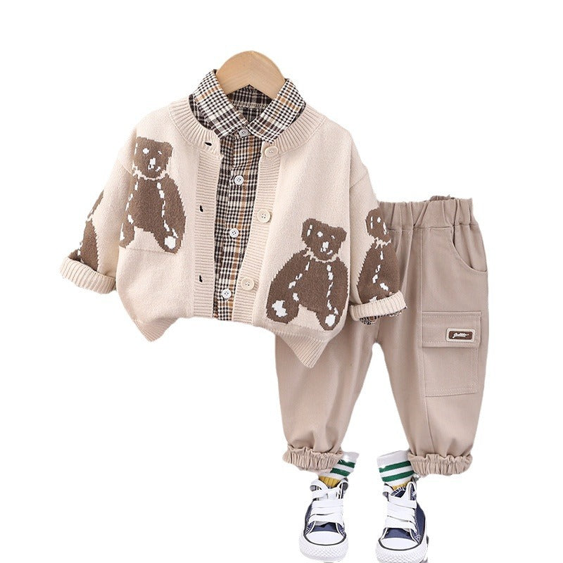 A Children's shirt sweater set New Korean version of children's cartoon autumn clothes baby long-sleeved jacket three-piece set