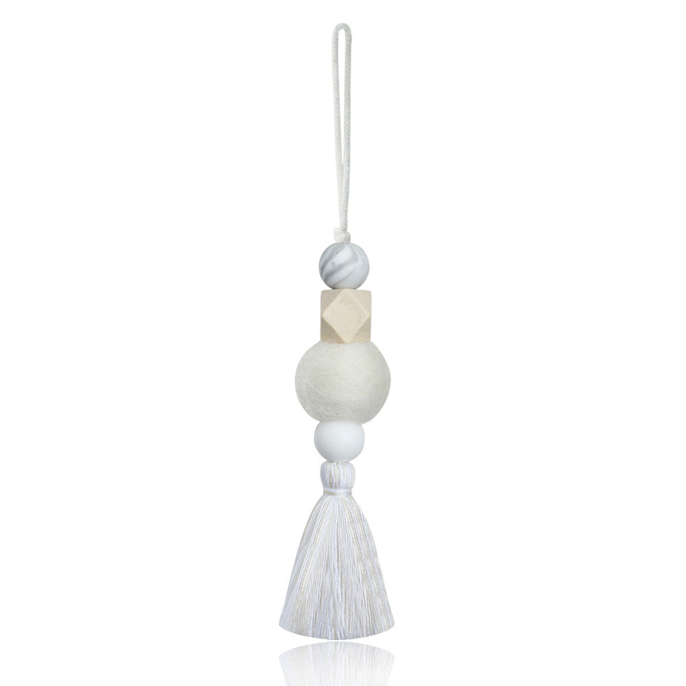 A perfume fragrance expanding car pendant Silicone bead wood bead felt ball cotton thread tassel creative hand woven car pendant