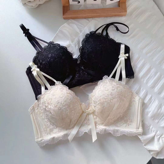 Embroidered lace lingerie for girls, small chest gathered to show size, no steel ring bra for comfort, not empty cup side collection bra set 0.2kg