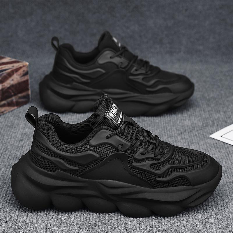 A new versatile men's shoes spring casual running sports shoes breathable men's lightweight thick-soled heightening trendy dad shoes