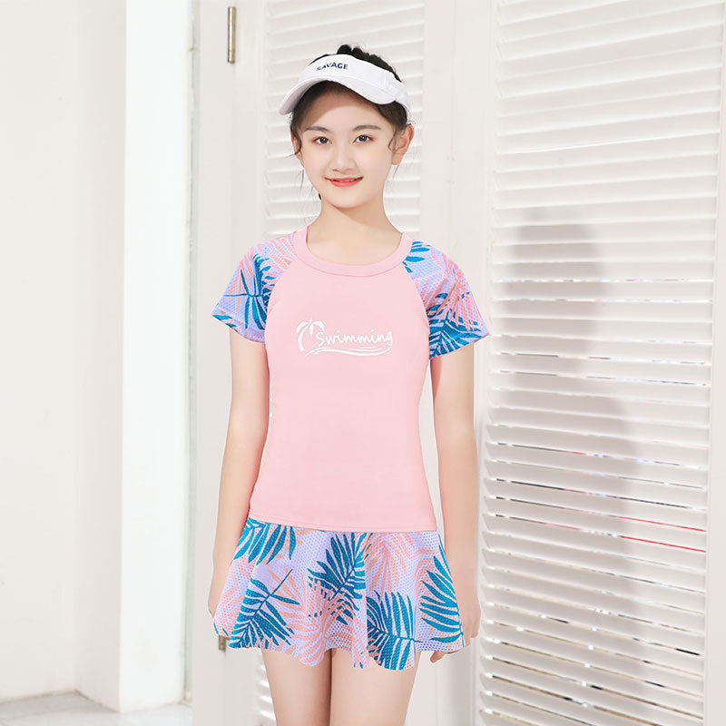 A Girls' swimsuit, sports stitching, split short sleeve sunscreen, swimsuit for medium and large children, swimsuit with chest pad, and quick-drying student swimsuit for children 0.15KG