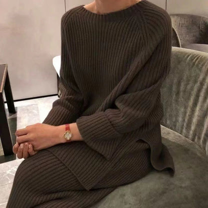 A cross-border new lazy style elegant solid color casual temperament split knitted sweater wide-leg pants two-piece set women